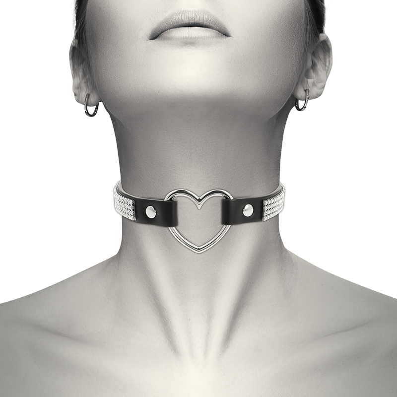 COQUETTE CHIC DESIRE - VEGAN LEATHER CHOKER WITH HEART - Image 2