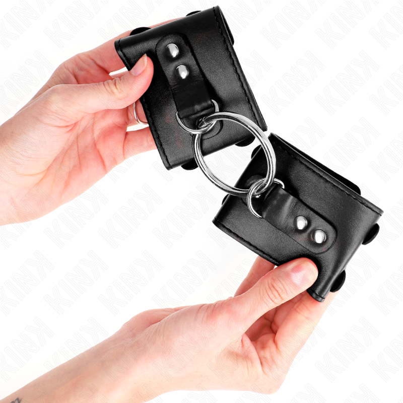 KINK - FIXED WRIST RESTRAINTS WITH RING AND STUDS ADJUSTABLE BLACK 17-22 CM X 6.5 CM - Image 4