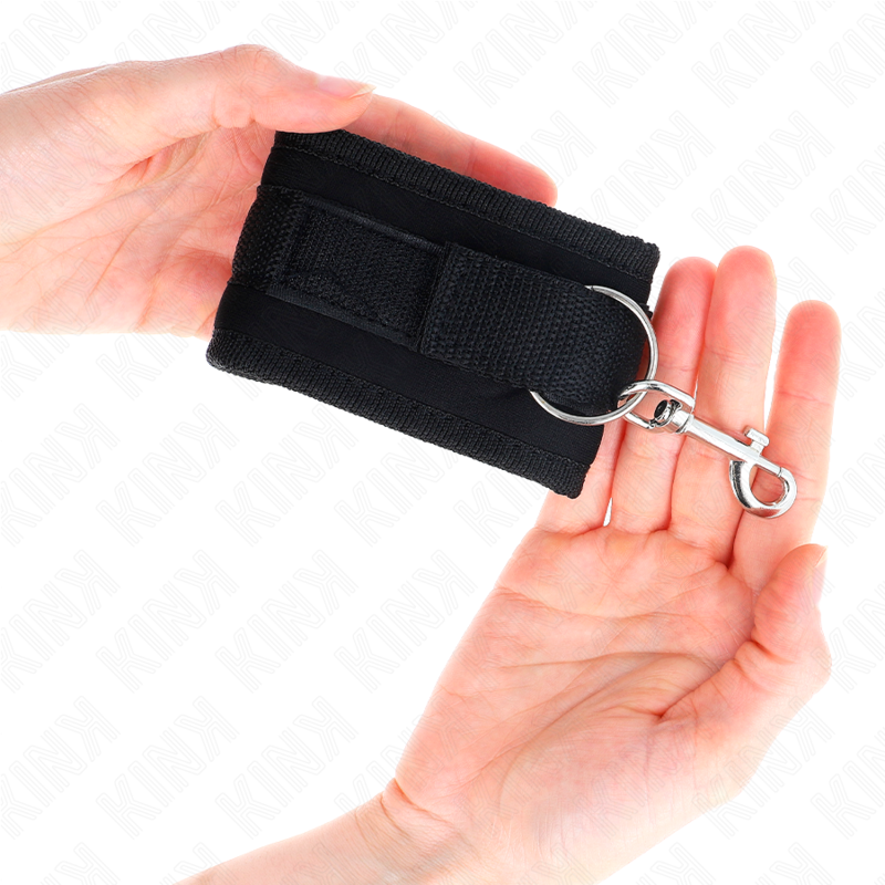 KINK - NYLON BIND HOOKLOOP WRIST RESTRAINTS BLACK MODEL 2 ADJUSTABLE 18-35 CM X 6 CM - Image 4