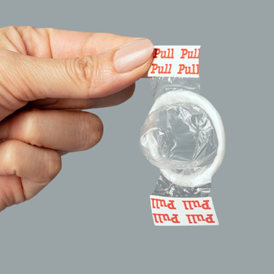 UNIQ - PULL LATEX FREE CONDOMS WITH STRIPS 3 UNITS - Image 3