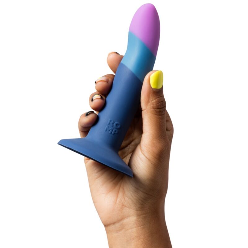ROMP - PICCOLO SILICONE DILDO WITH TRICOLOR SUCTION CUP 14 CM - Image 3