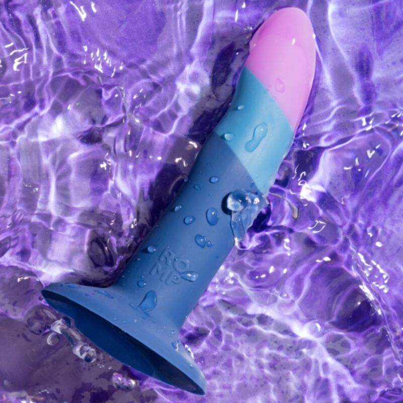 ROMP - PICCOLO SILICONE DILDO WITH TRICOLOR SUCTION CUP 14 CM - Image 2