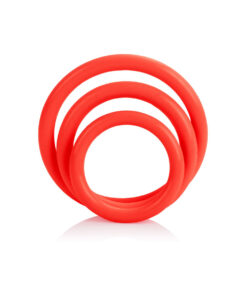 Alternative view of CALEXOTICS - TRI-RINGS SET RED